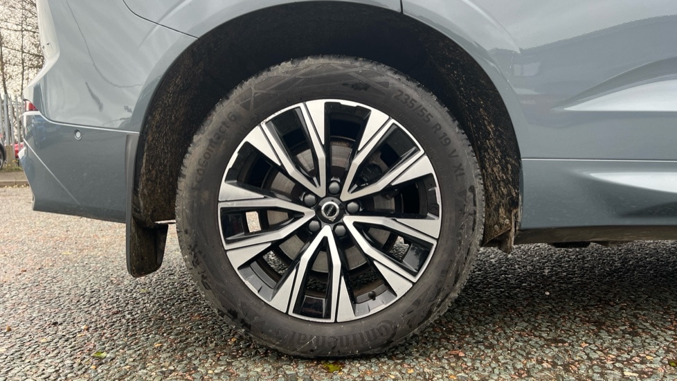 Used Volvo XC60 2023 for sale - 76873039: Photo 24