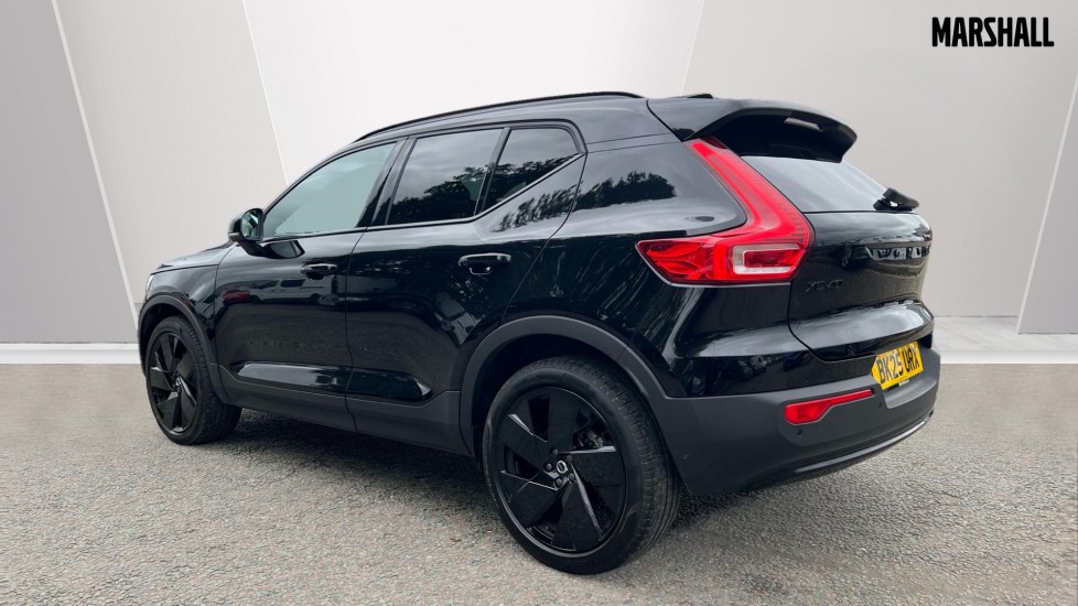 Used Volvo XC40 2025 for sale - 75922061: Photo 2