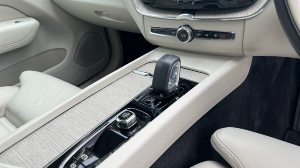 Used Volvo XC60 2023 for sale - 76145978: Photo 14