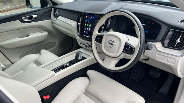 Used Volvo XC60 2023 for sale - 76145978: Photo 5