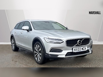 2022 - 2.0 B5D Cross Country 5dr AWD Auto
