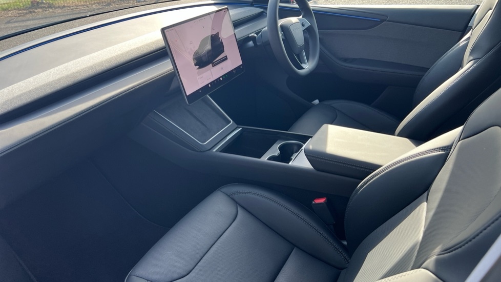 Used Tesla Model Y 2025 for sale - 76007870: Photo 10