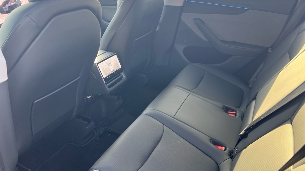 Used Tesla Model Y 2025 for sale - 76007870: Photo 14