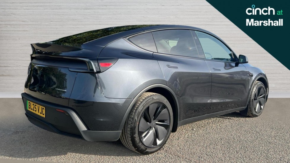 Used Tesla Model Y 2025 for sale - 76007870: Photo 3