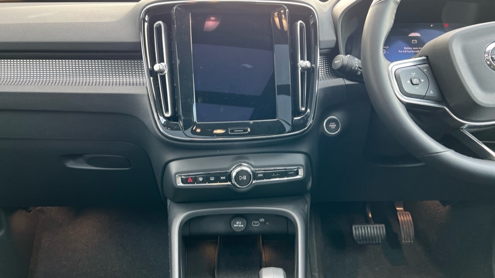 Used Volvo XC40 2025 for sale - 76872766: Photo 22