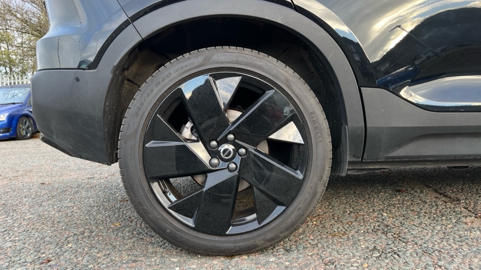 Used Volvo XC40 2025 for sale - 76872766: Photo 24