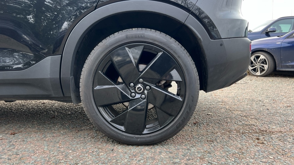 Used Volvo XC40 2025 for sale - 76872766: Photo 26