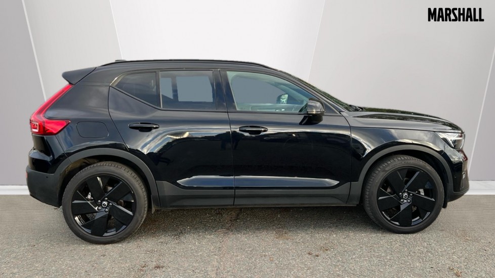 Used Volvo XC40 2025 for sale - 76872766: Photo 3