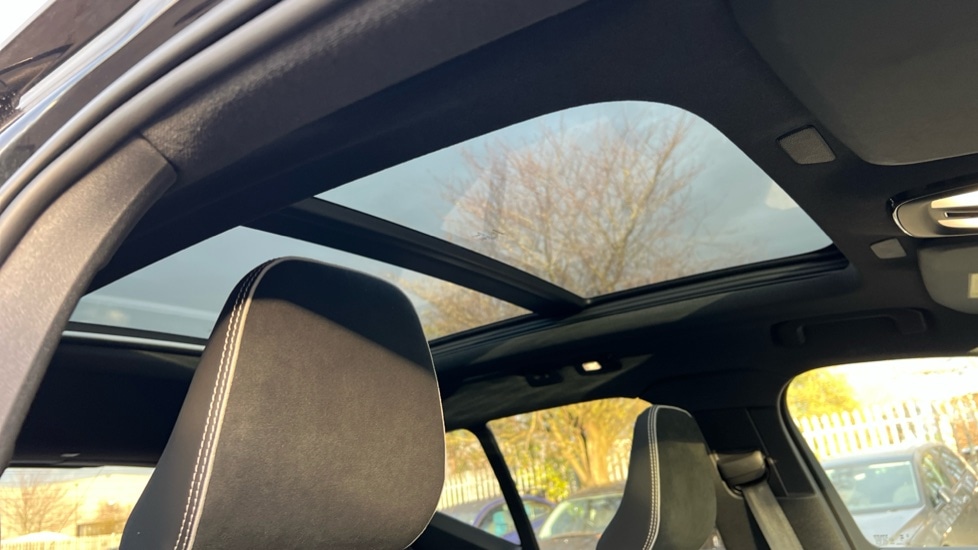 Used Volvo XC40 2025 for sale - 76872766: Photo 34