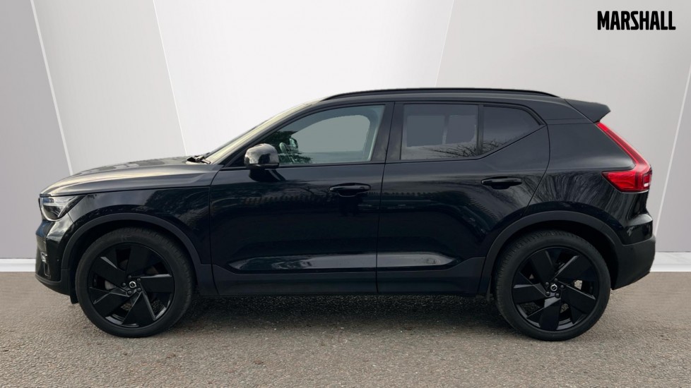 Used Volvo XC40 2025 for sale - 76872766: Photo 8