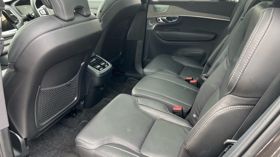Used Volvo XC90 2024 for sale - 76332182: Photo 10