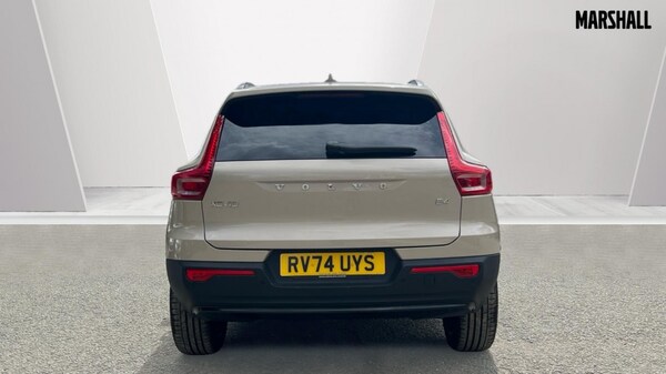 Used Volvo XC40 2025 for sale - 75641032: Photo 13