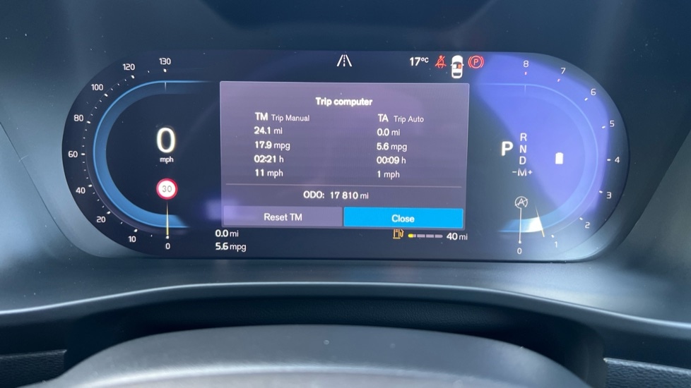 Used Volvo XC40 2023 for sale - 76086578: Photo 11