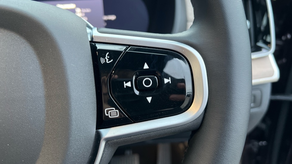 Used Volvo XC90 2025 for sale - 76434651: Photo 19