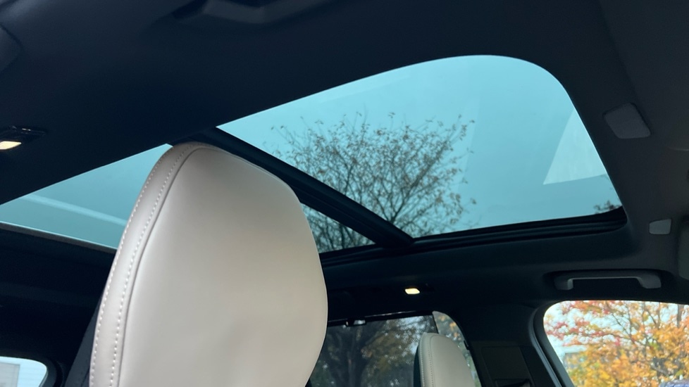 Used Volvo XC90 2025 for sale - 76434651: Photo 34