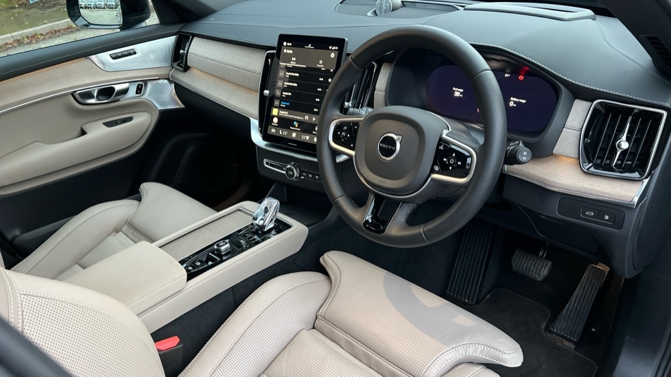 Used Volvo XC90 2025 for sale - 76434651: Photo 5