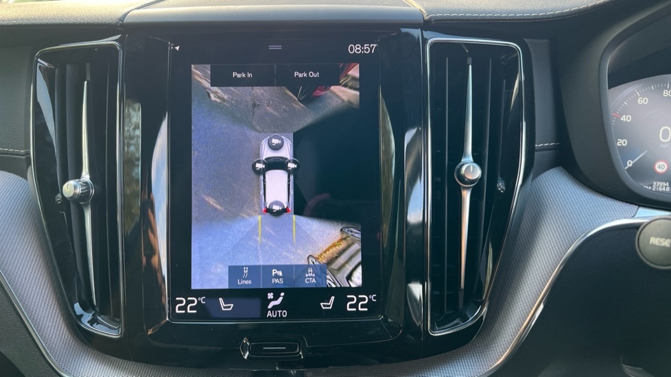 Used Volvo XC60 2020 for sale - 76623478: Photo 32