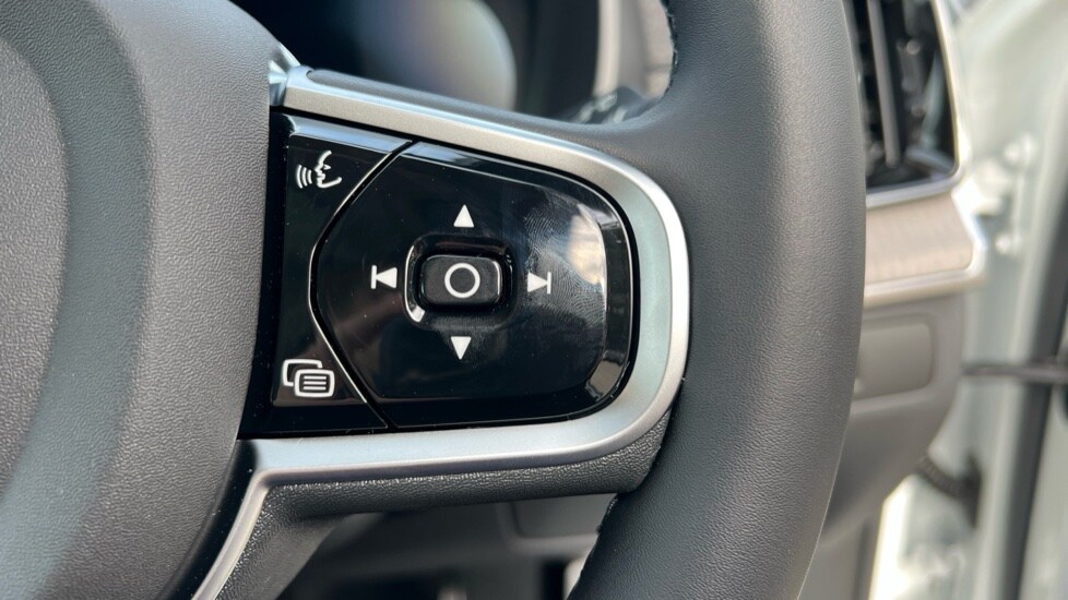 Used Volvo XC90 2025 for sale - 76116836: Photo 19