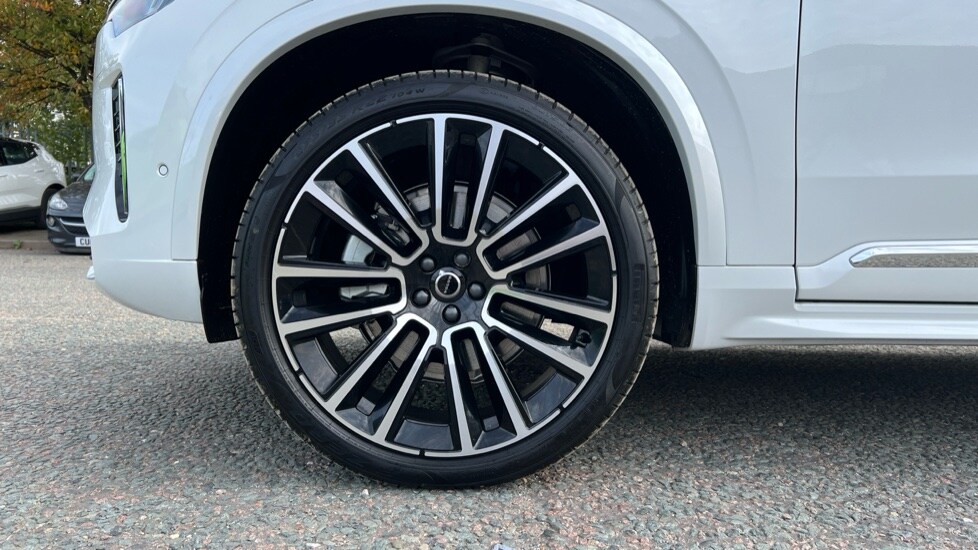 Used Volvo XC90 2025 for sale - 76116836: Photo 25