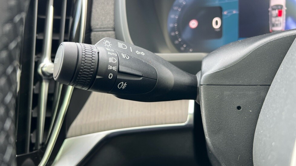 Used Volvo XC90 2025 for sale - 76116836: Photo 27