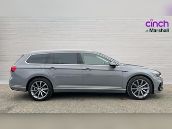 Used Volkswagen Passat 2023 for sale - 76869659: Photo