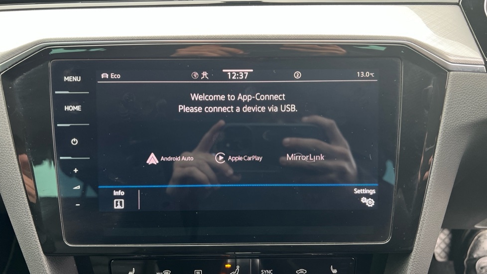 Used Volkswagen Passat 2023 for sale - 76869659: Photo 31