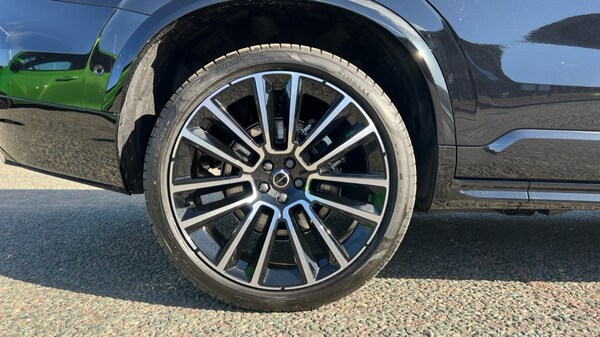 Used Volvo XC90 2025 for sale - 76116793: Photo 24