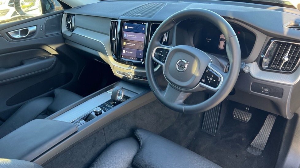 Used Volvo XC60 2025 for sale - 76874329: Photo 5