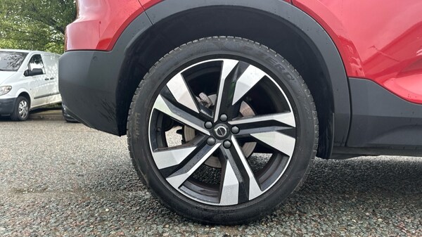 Used Volvo XC40 2025 for sale - 75641141: Photo 24