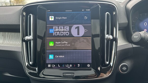 Used Volvo XC40 2025 for sale - 75641141: Photo 30