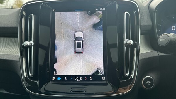 Used Volvo XC40 2025 for sale - 75641141: Photo 36