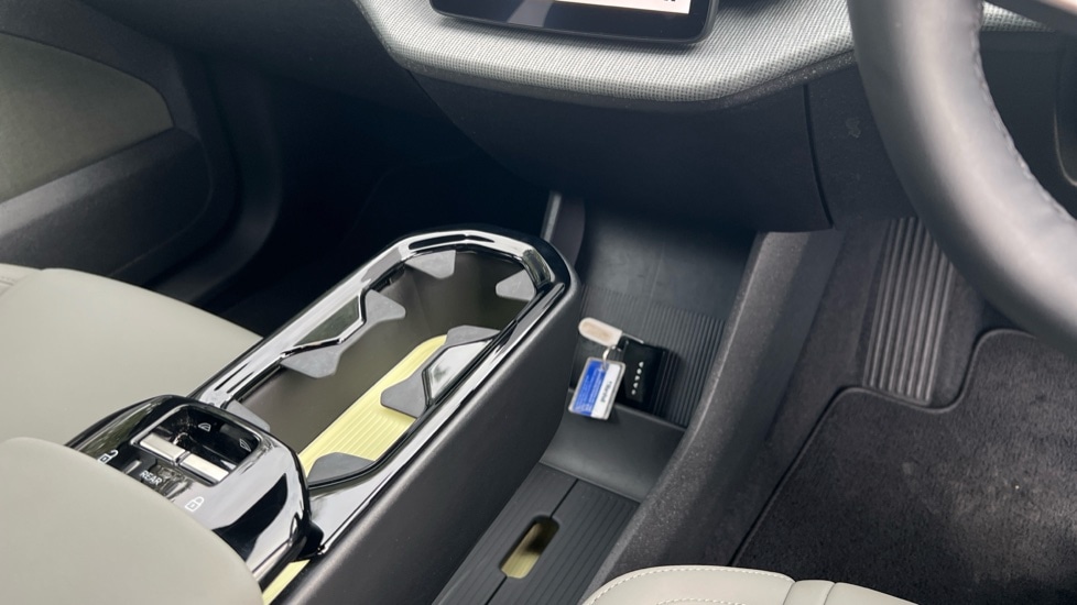 Used Volvo EX30 2025 for sale - 76868479: Photo 14