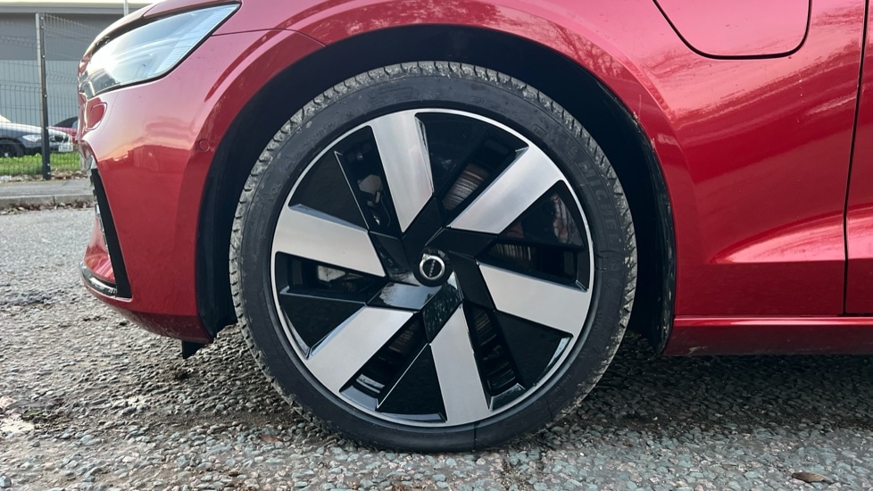 Used Volvo V60 2025 for sale - 76872771: Photo 25