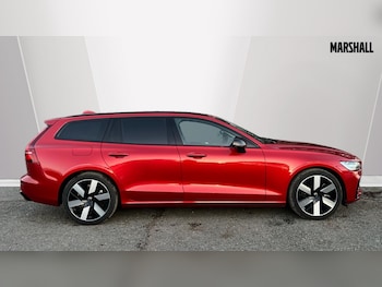 Used Volvo V60 2025 for sale - 76872771: Photo