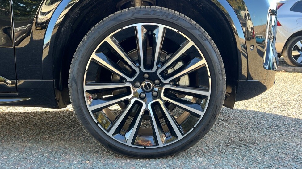Used Volvo XC90 2025 for sale - 76008143: Photo 16