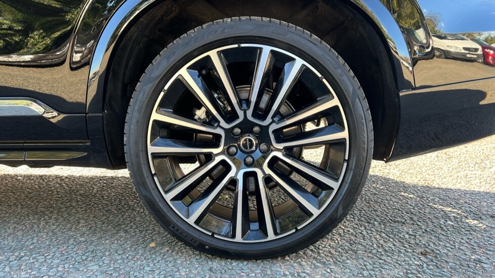 Used Volvo XC90 2025 for sale - 76008143: Photo 26