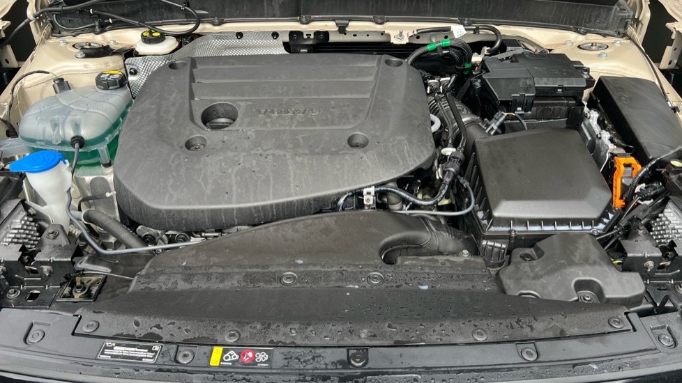 Used Volvo XC40 2025 for sale - 76868694: Photo 23