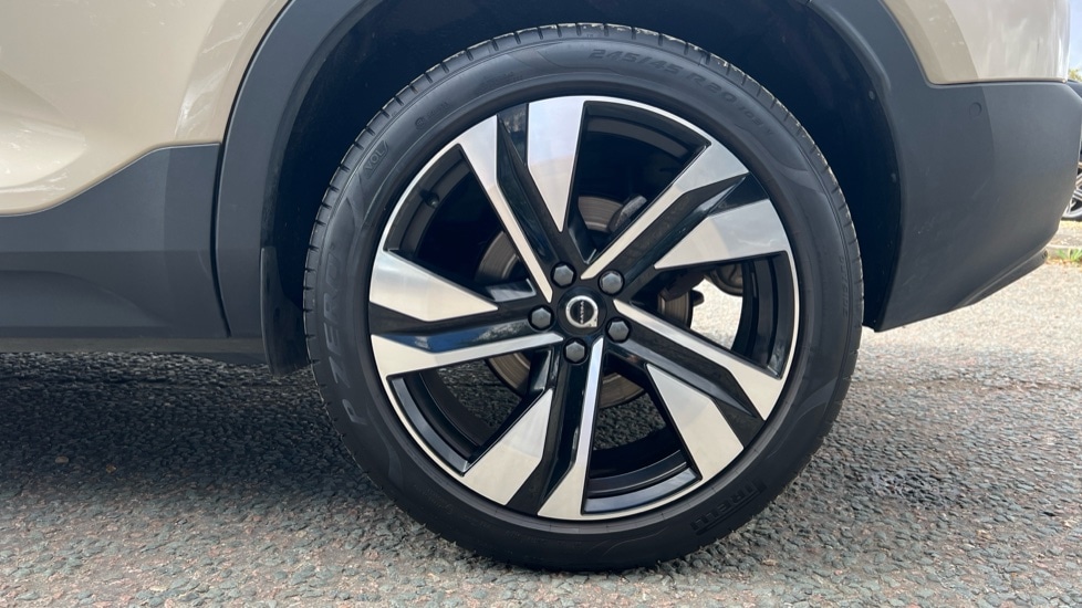 Used Volvo XC40 2025 for sale - 76868694: Photo 26