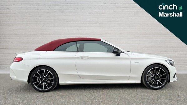 Used Mercedes-Benz C-Class 2018 for sale - 76092079: Photo 2