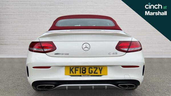 Used Mercedes-Benz C-Class 2018 for sale - 76092079: Photo 4