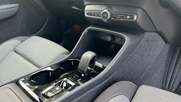 Used Volvo XC40 2023 for sale - 76124611: Photo 14