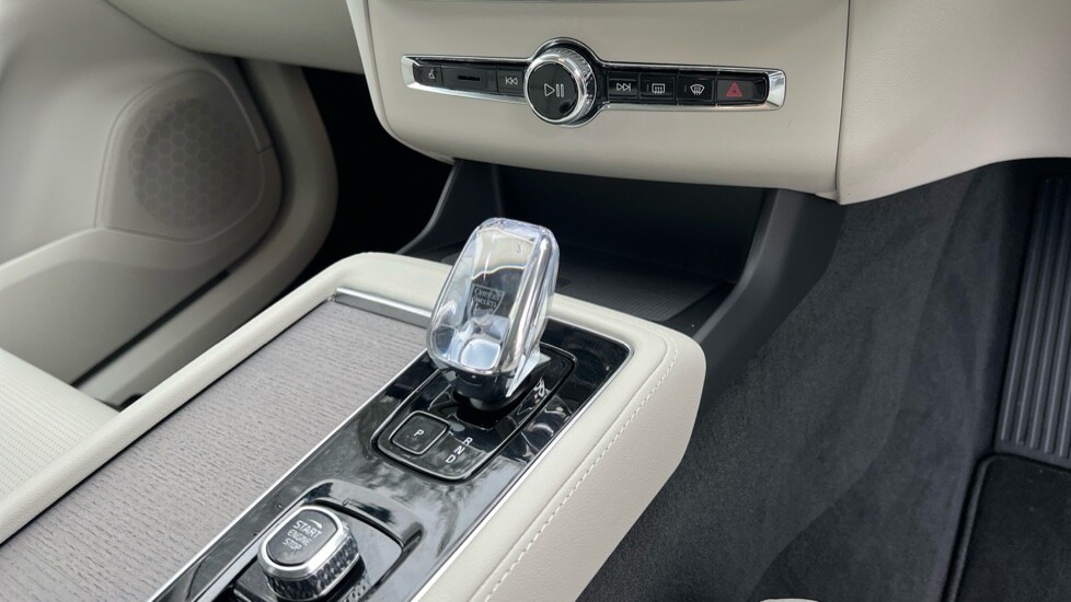 Used Volvo XC90 2025 for sale - 76691473: Photo 14