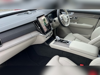 Used Volvo XC90 2025 for sale - 76691473: Photo