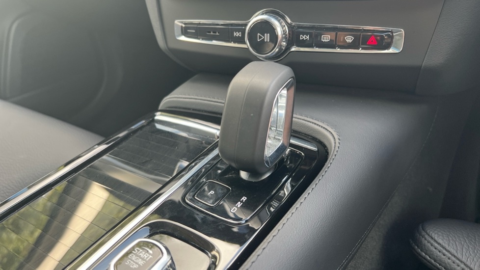 Used Volvo V90 2025 for sale - 75652922: Photo 14