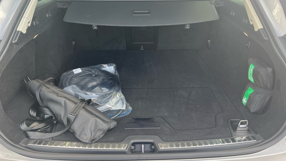 Used Volvo V90 2025 for sale - 75652922: Photo 17