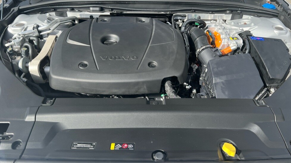 Used Volvo V90 2025 for sale - 75652922: Photo 23