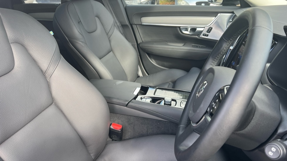 Used Volvo V90 2025 for sale - 75652922: Photo 9