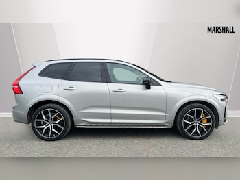 Used Volvo XC60 2021 for sale - 76130433: Photo 3