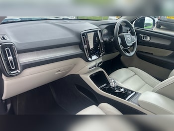 Used Volvo XC40 2023 for sale - 75514679: Photo