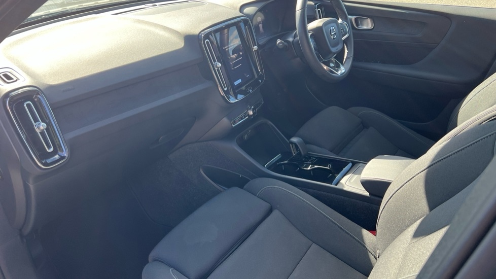 Used Volvo XC40 2023 for sale - 76168553: Photo 4